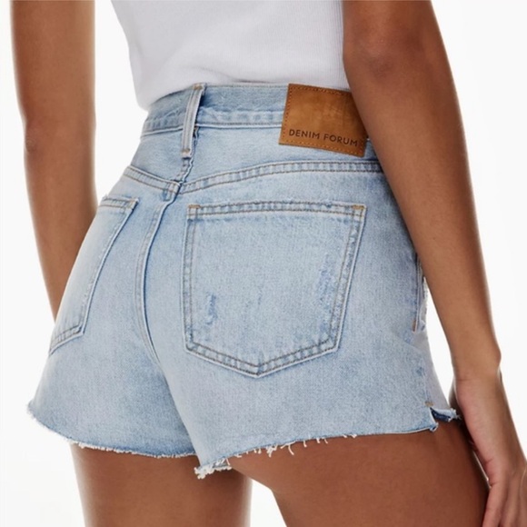 BRAND NEW‼️ ARITZIA DENIM FORUM THE YOKO SHORT - Picture 2 of 6